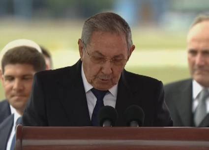 Recibe Raúl Castro al Papa Francisco