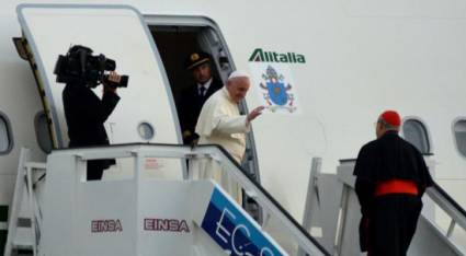 Llega el Papa Francisco a Holguín