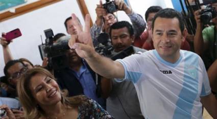 Jimmy Morales gana elecciones presidenciales de Guatemala