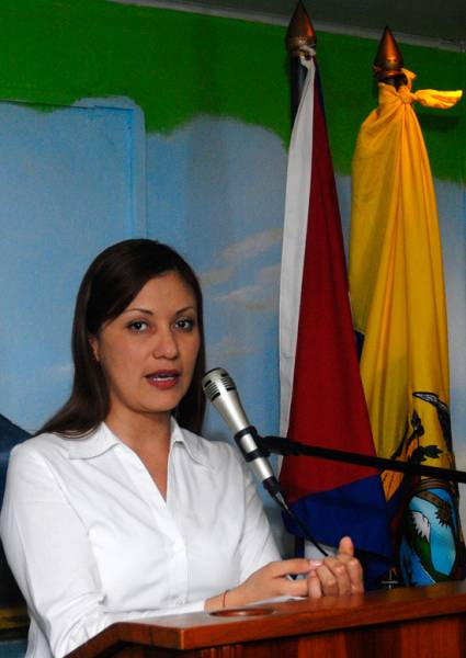 Ecuador comienza a facilitar visa a viajeros cubanos