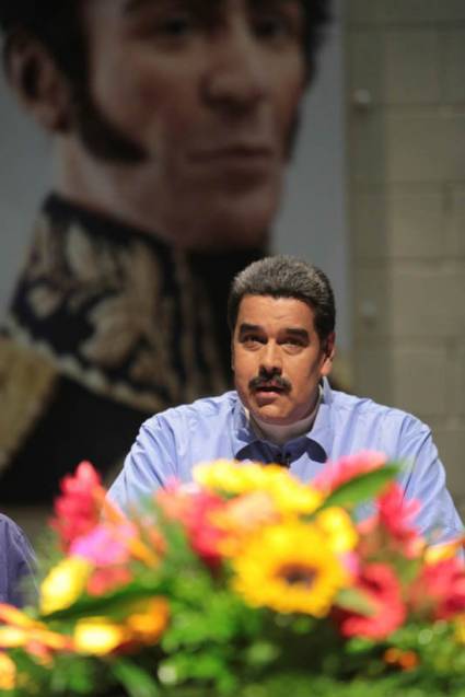 Planea derecha venezolana destruir convenios con Petrocaribe