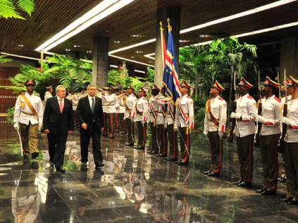 Recibió Raúl al Presidente de Cabo Verde