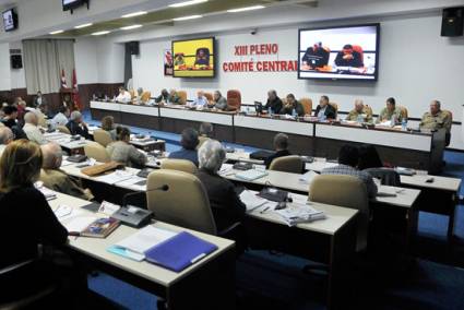 Evaluó Pleno del Comité Central documentos que serán debatidos en el VII Congreso del Partido