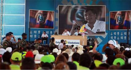 Rafael Correa durante su programa semanal