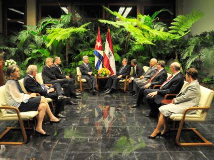 Raúl Castro Ruz recibe a Heinz Fischer