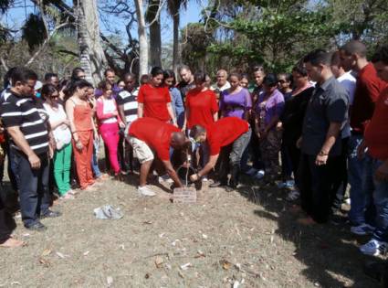 Jóvenes juristas evocan abogacía de Fidel