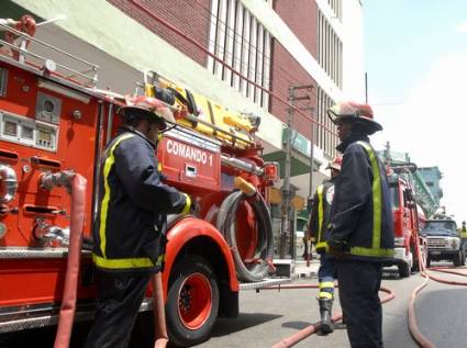 Equipo de bomberos