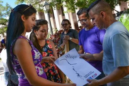 Los estudiantes de la Universidad de La Habana resaltaron la presencia del líder histórico de la Revolución