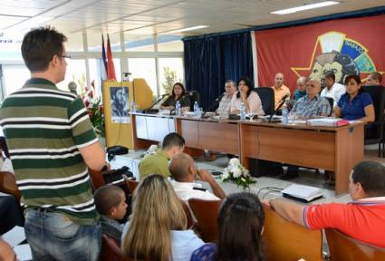 Luego de un debate profundo, el Comité Nacional de la UJC refrendó los documentos que serán sometidos a consulta nacional.