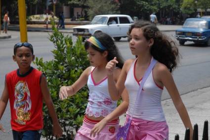 Cuba festeja Día Mundial de Población dedicado a las adolescentes