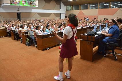 Cuba: Asamblea Nacional Pioneril