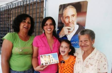 Arelys Sánchez Díaz y su familia