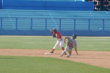 Los universitarios estadounidenses ganaron el duelo bilateral contra la selección nacional cubana