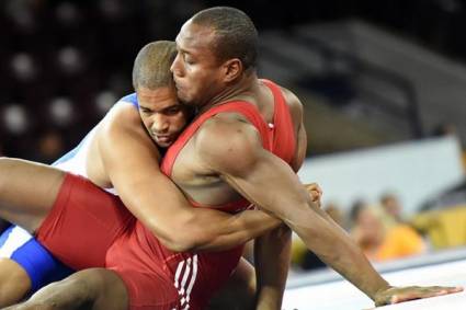 Yasmani Lugo avanzó a los cuartos de final en la categoría de los 98 kg, Río 2016