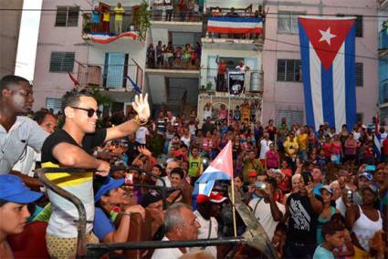  Robeisy en la Ciudad Electronuclear de Cienfuegos