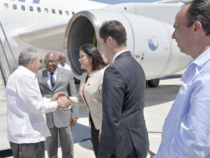 Bienvenida al Presidente cubano