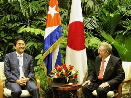 Shinzo Abe, Primer Ministro de Japón, se encuentra en Cuba en visita oficial