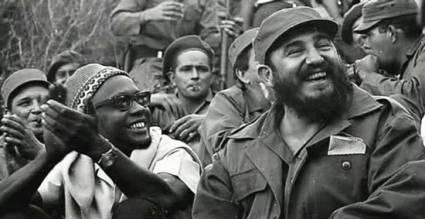 Cabral y Fidel durante un descanso de la Conferencia Intercontinental