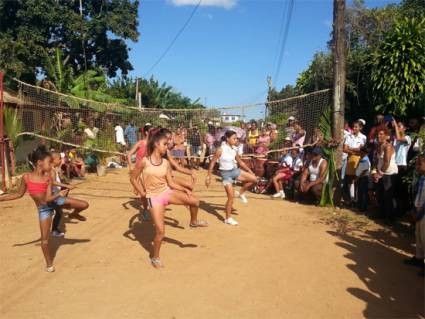 Proyecto comunitario Mi barrio Carrraguao