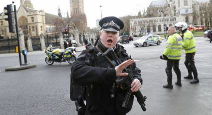 Reino Unido bajo pupila policial