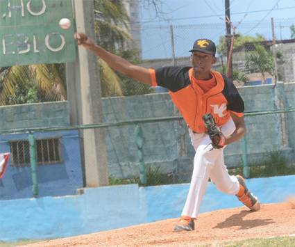 El villaclareño Javier Mirabal llegó a su tercera victoria.