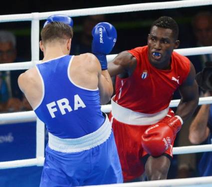 Julio César La Cruz vs Lázaro Álvarez