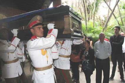 Despedida del luchador revolucionario Armando Hart