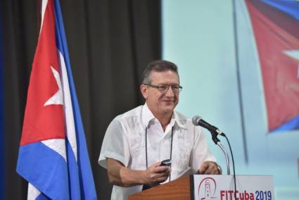 Presentan en FITCuba Cartera de Oportunidades