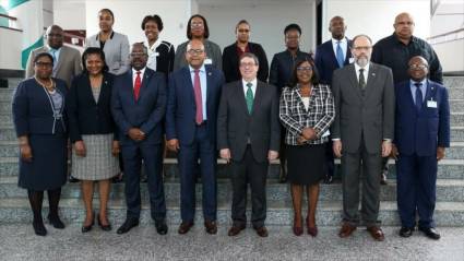 El canciller Bruno Rodríguez (al centro) en la recién concluida reunión ministerial Cuba Caricom 