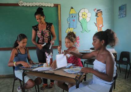 Educar construyendo un país