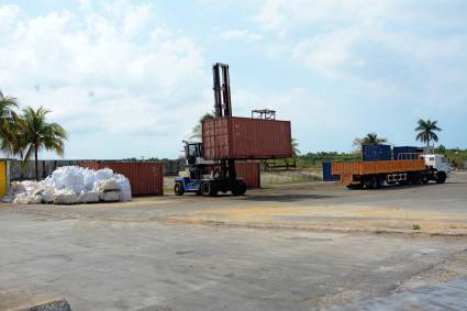 Área de operaciones portuarias en la Isla de la Juventud