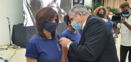  Durante el acto se impuso  la medalla Juan Tomás Roig a 23 trabajadores que han laborado allí por más de 20 años. 