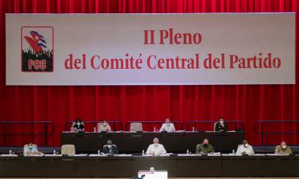 II Pleno del Comité Central del Partido Comunista