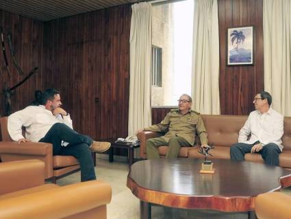 Sostuvo Raúl Castro encuentro con eurodiputado Manu Pineda