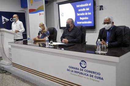 Primer Ministro de Cuba inaugura Curso sobre Derecho de Negocios Internacionales