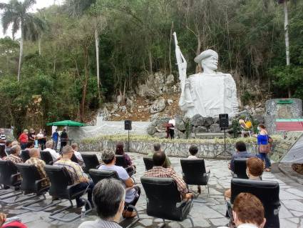 Clausura del 24to. Congreso Nacional de Historia en el Memorial a Los Malagones