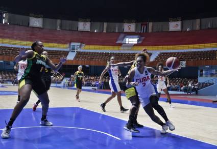 Fraguela sumó 20 puntos y terminó al frente del ataque de las cubanas.