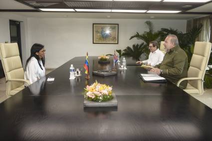 Recibió Marrero Cruz a Vicepresidenta Ejecutiva de Venezuela