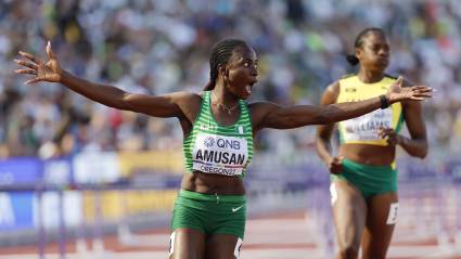 Amusan dejó boquiabiertos a miles de aficionados con su inesperada actuación en el Mundial.