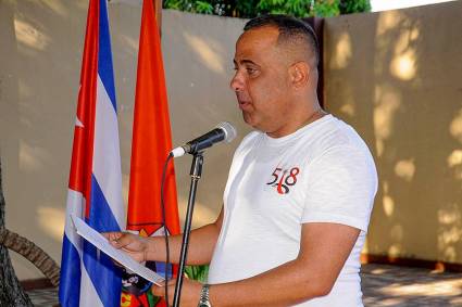 Jellier Carmona Brito,