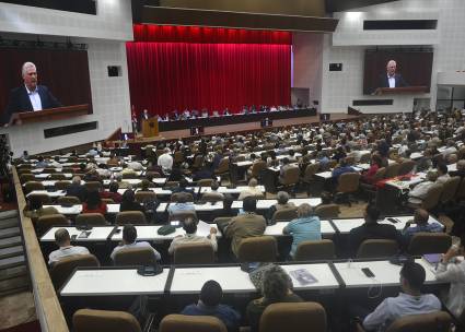 El Jefe de Estado cubano aseguró que resulta hermoso comprobar que el legado de Martí sigue siendo estudiado en distintas regiones y a través de diversos puntos de vista.