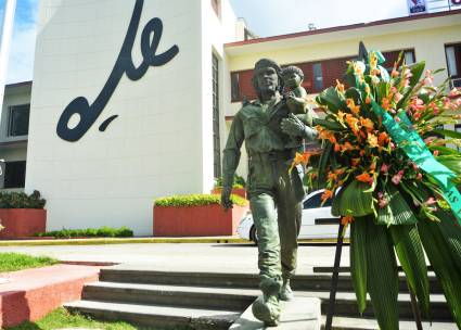 Estatua del Che Guevara en Santa Clara