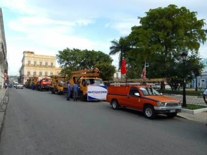 La solidaridad de los trabajadores eléctricos matanceros vuelve a demostrar que los pinareños no están solos y que se puede contar con ellos