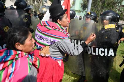 Protestas populares en Perú
