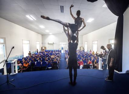 Ciclo de conferencias como parte de los festejos  por el aniversario 75 del Ballet Nacional de Cuba