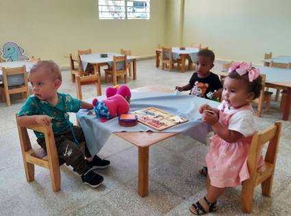 Inauguración de círculos infantiles en Holguín
