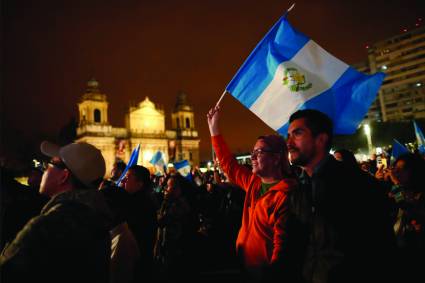  Movimiento Semilla en la Plaza de la Constitución