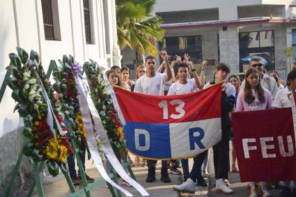 Sentido homenaje