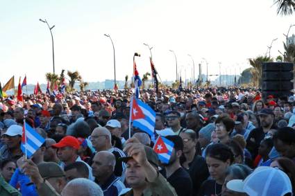 Cuba denuncia la agresión contra Venezuela