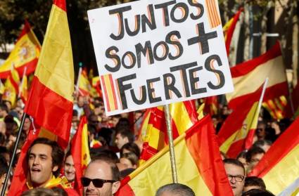 Marcha popular en Barcelona por la unidad de España